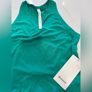 Lululemon Fast and free race length tank , NWT 
sz 8